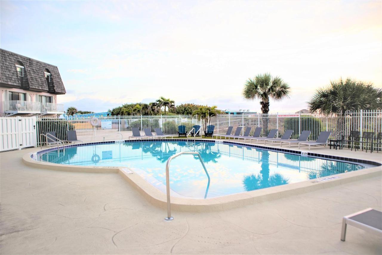 Chateau By The Sea Cocoa Beach Kültér fotó